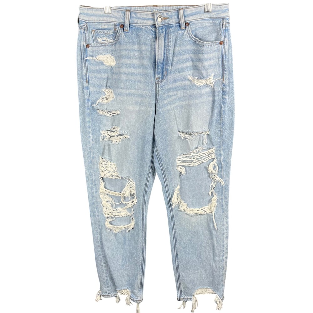 American Eagle Mom Jeans Womens 8 Light Wash Distressed Frayed Hem High Rise